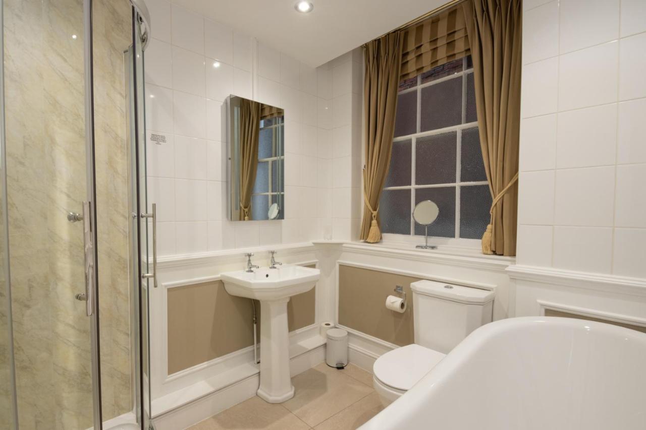 فندق The Town House أروندل المظهر الخارجي الصورة